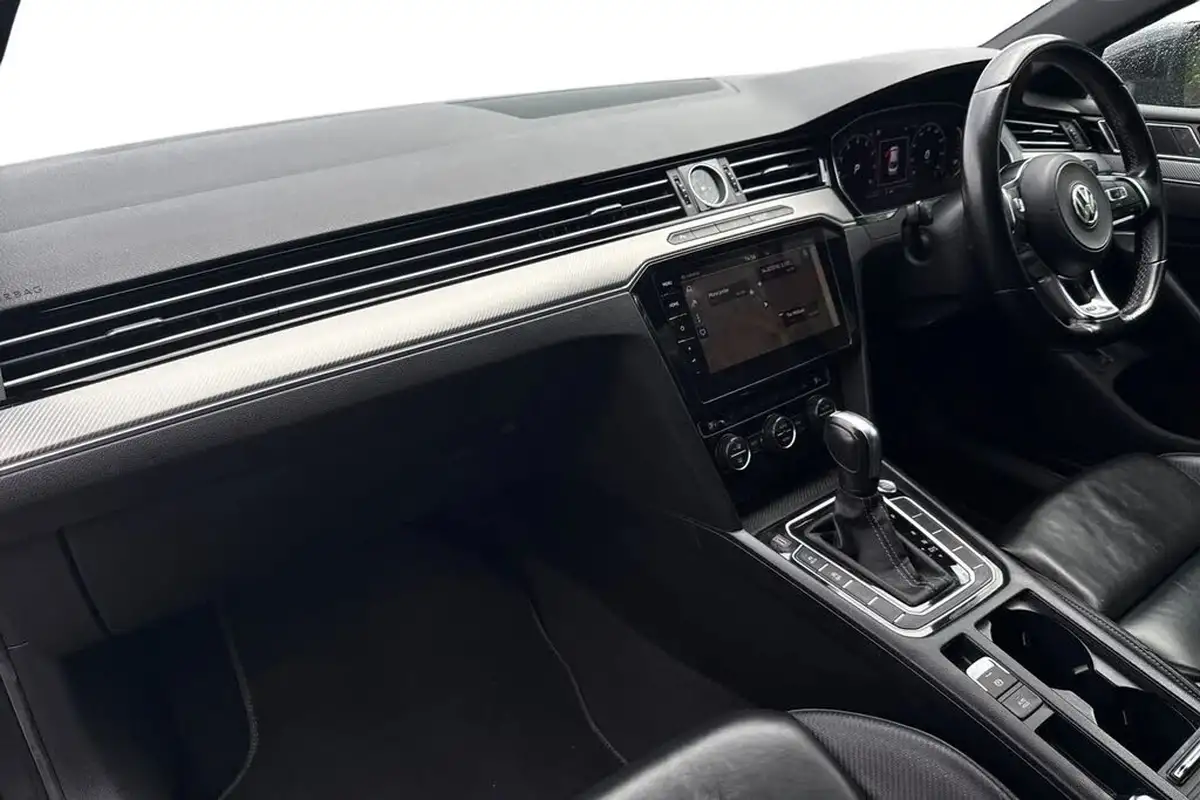 2020-volkswagen-arteon-20-tsi-r-line-edition-272ps-4motion-big-14
