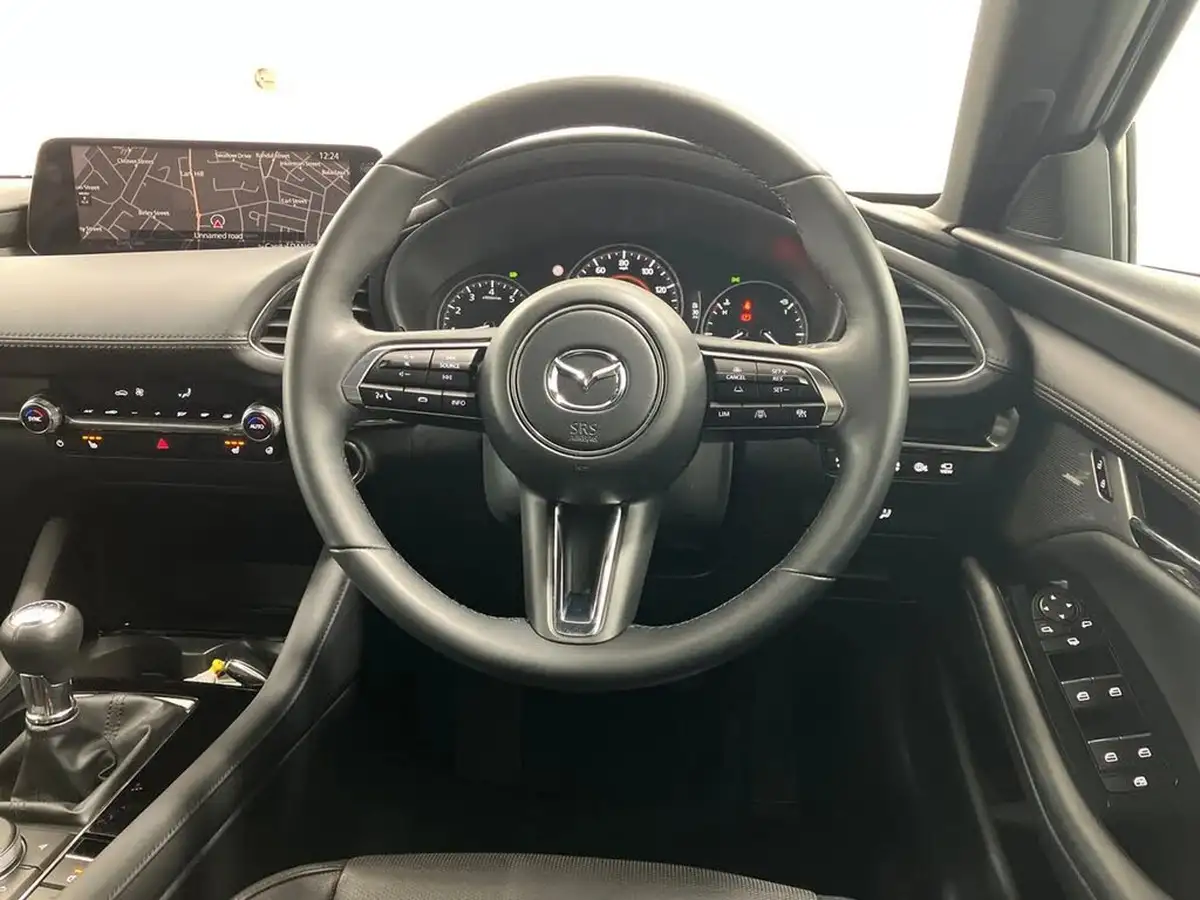 2024-mazda-mazda3-20-e-skyactiv-x-takumi-hatchback-5d-big-16