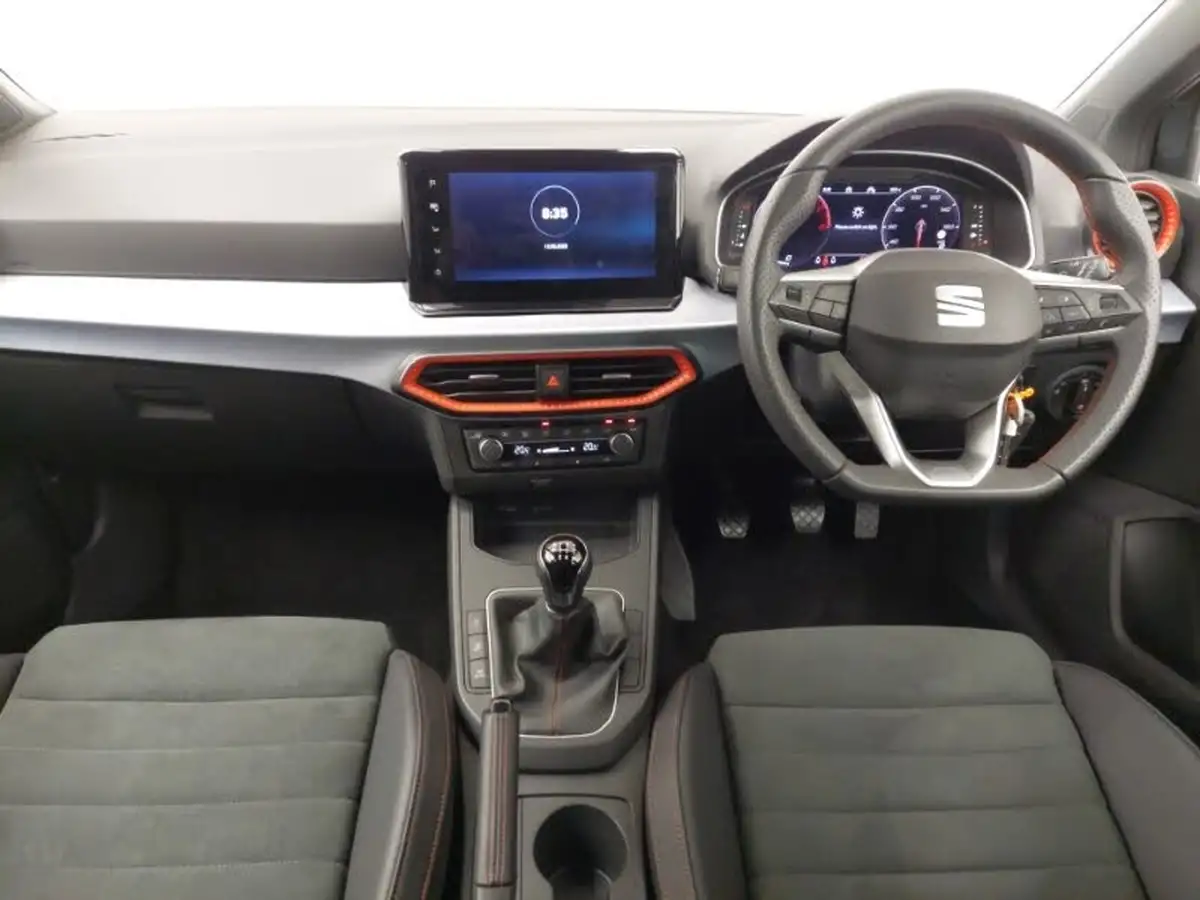 2024-seat-ibiza-10-tsi-fr-sport-115ps-big-2