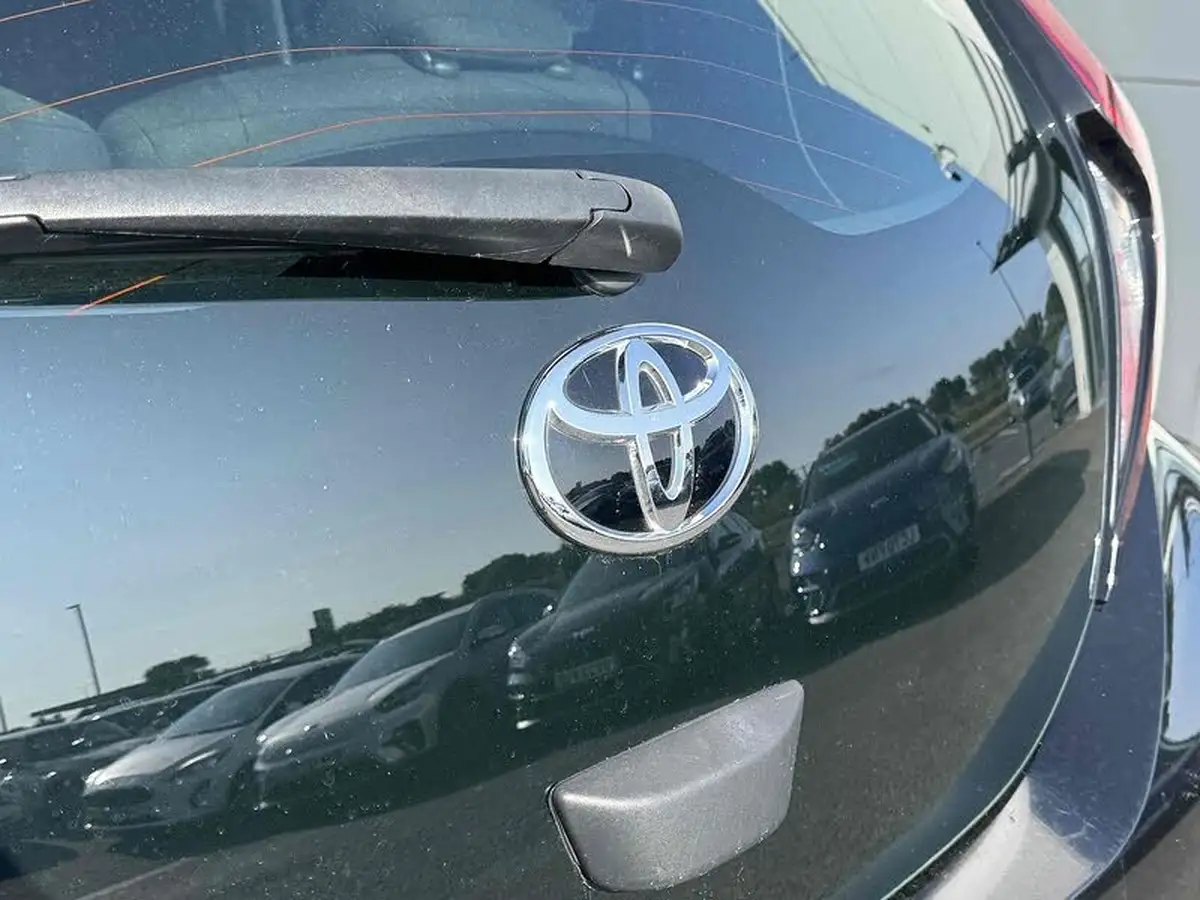 2023-toyota-aygo-x-10-vvt-i-pure-big-11