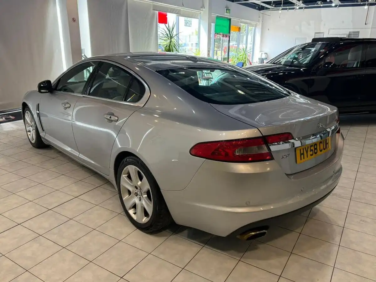 2008-jaguar-xf-27td-premium-luxury-big-7