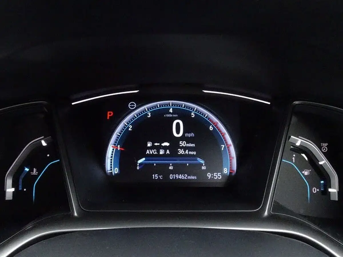 2022-honda-civic-10-vtec-turbo-ex-cvt-big-34