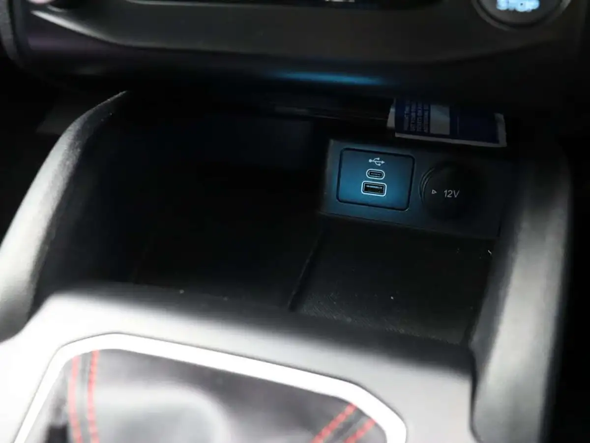 2022-ford-focus-10t-st-line-125ps-estate-big-33