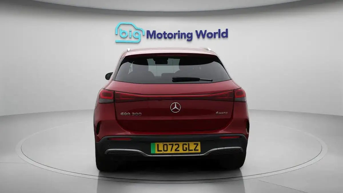 2023-mercedes-benz-eqa-e-eqa-300-amg-line-big-6