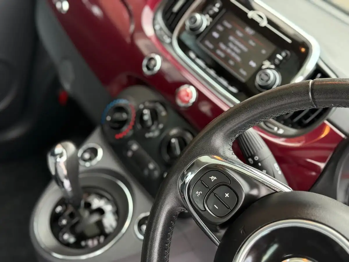 2017-fiat-500-12-lounge-dualogic-big-29