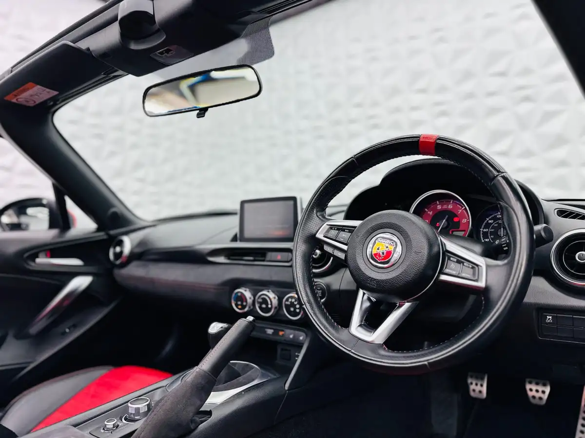 2017-abarth-124-14-multiair-spider-big-17