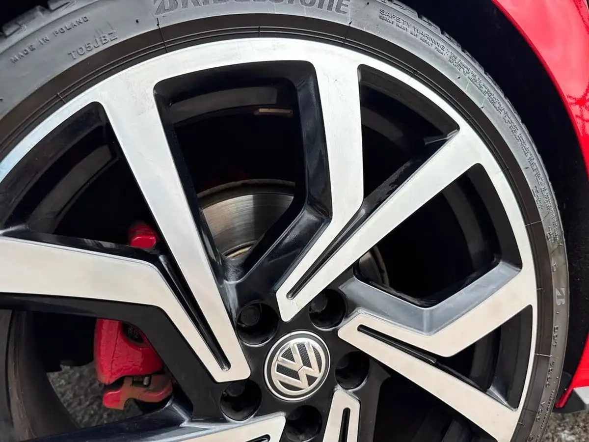 2019-volkswagen-polo-20-tsi-gti-big-38