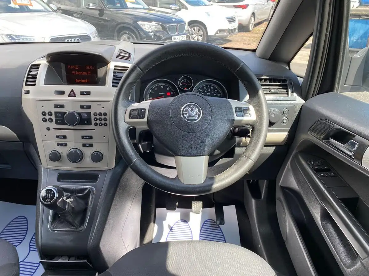 2008-vauxhall-zafira-16-breeze-big-36