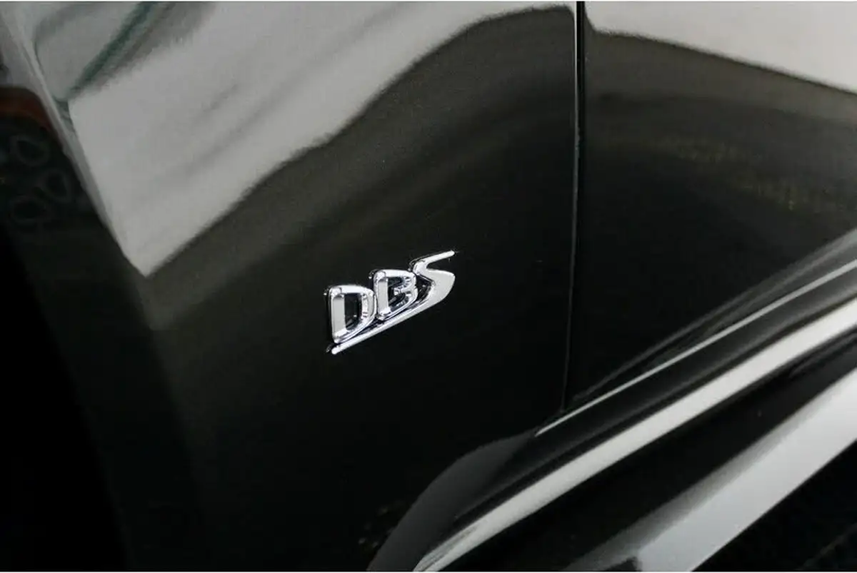2023-aston-martin-dbs-big-51