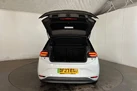 2022-volkswagen-id3-e-life-204ps-58kwh-pro-performance-small-40