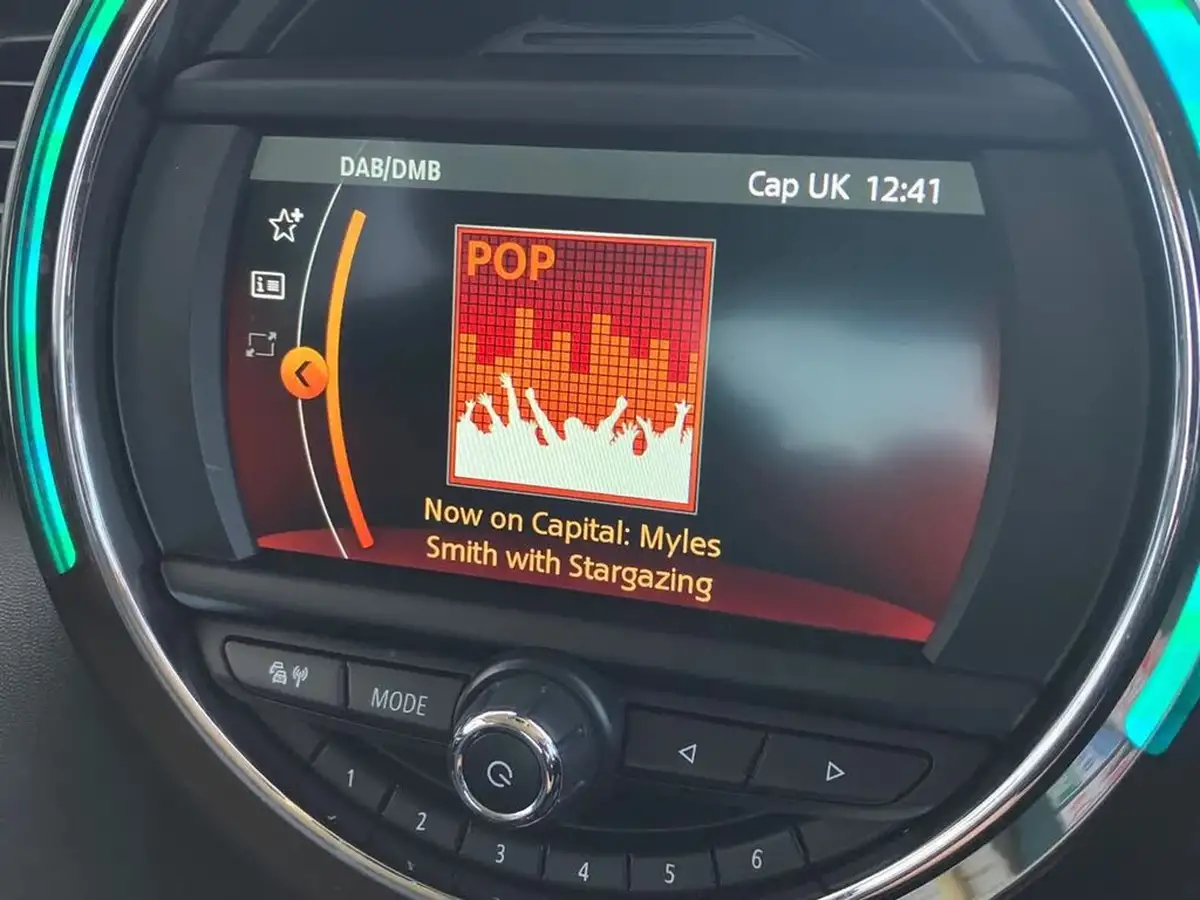 2019-mini-cooper-15-cooper-exclusive-134bhp-hatchback-5d-big-10