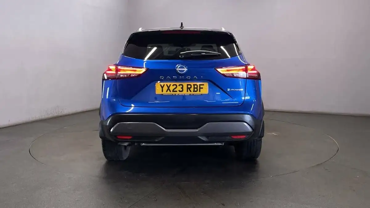 2023-nissan-qashqai-15-tekna-big-6
