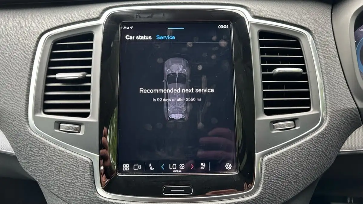 2023-volvo-xc90-20-b5-core-big-13