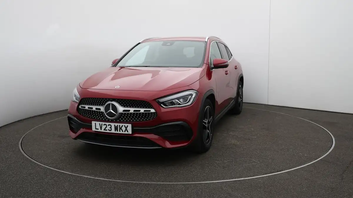 2023-mercedes-benz-gla-class-13-gla-200-amg-line-executive-station-wagon-big-38