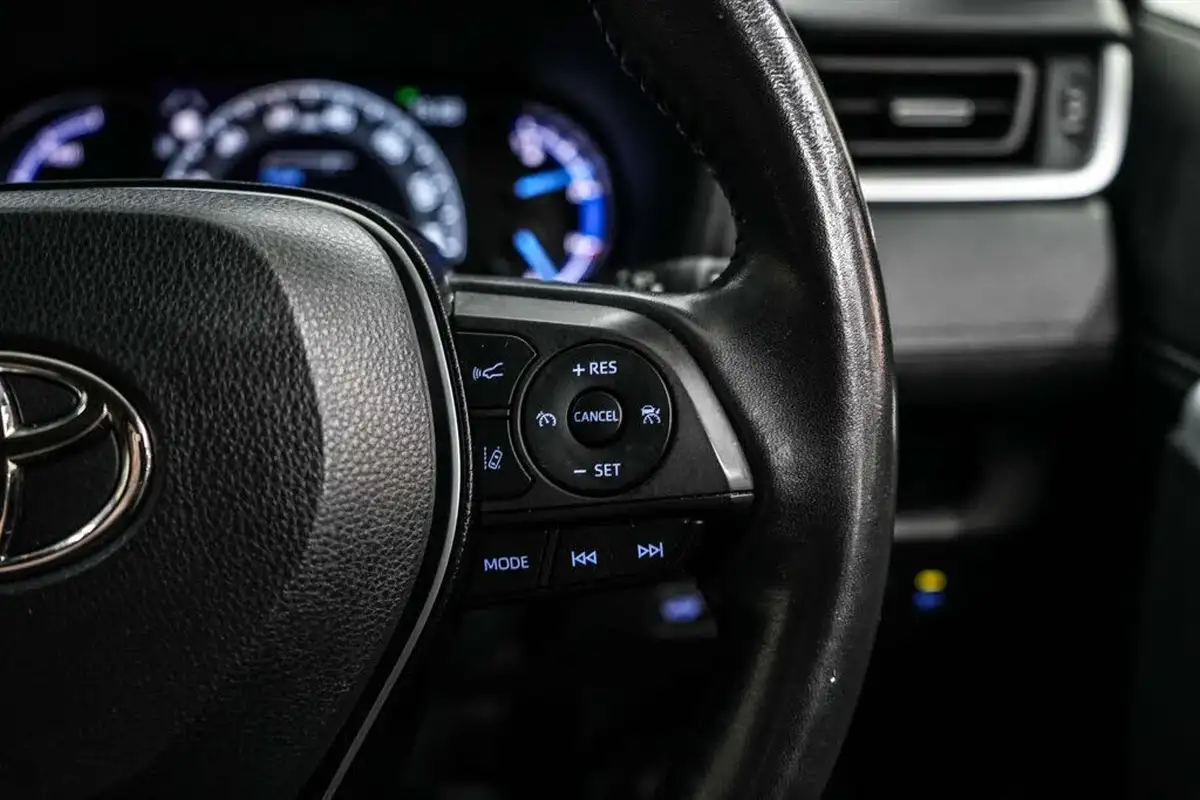 2020-toyota-rav4-25-vvt-i-design-219bhp-big-37
