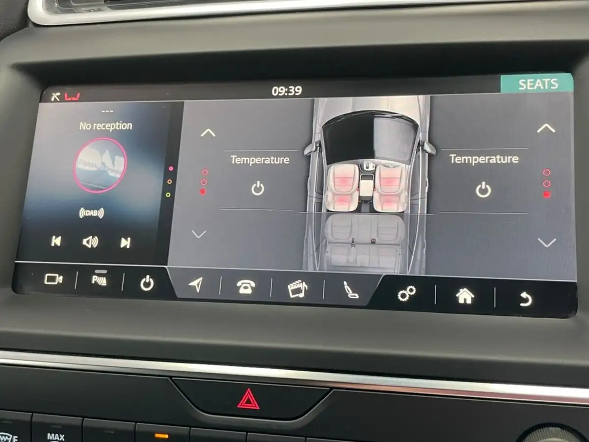 2019-jaguar-e-pace-20-i4-r-dynamic-s-200ps-big-40
