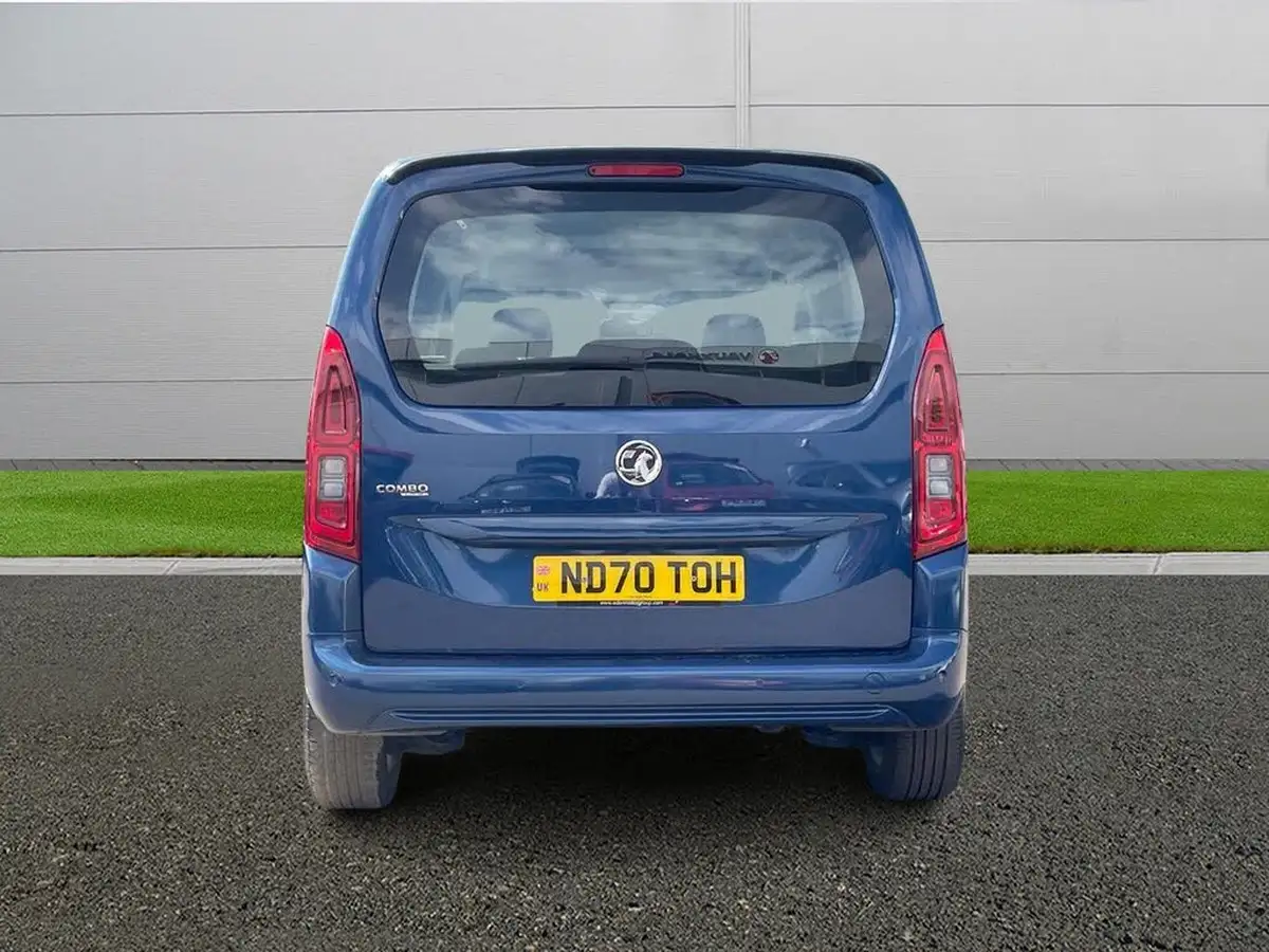 2020-vauxhall-combo-life-12i-energy-130ps-7st-auto-big-5