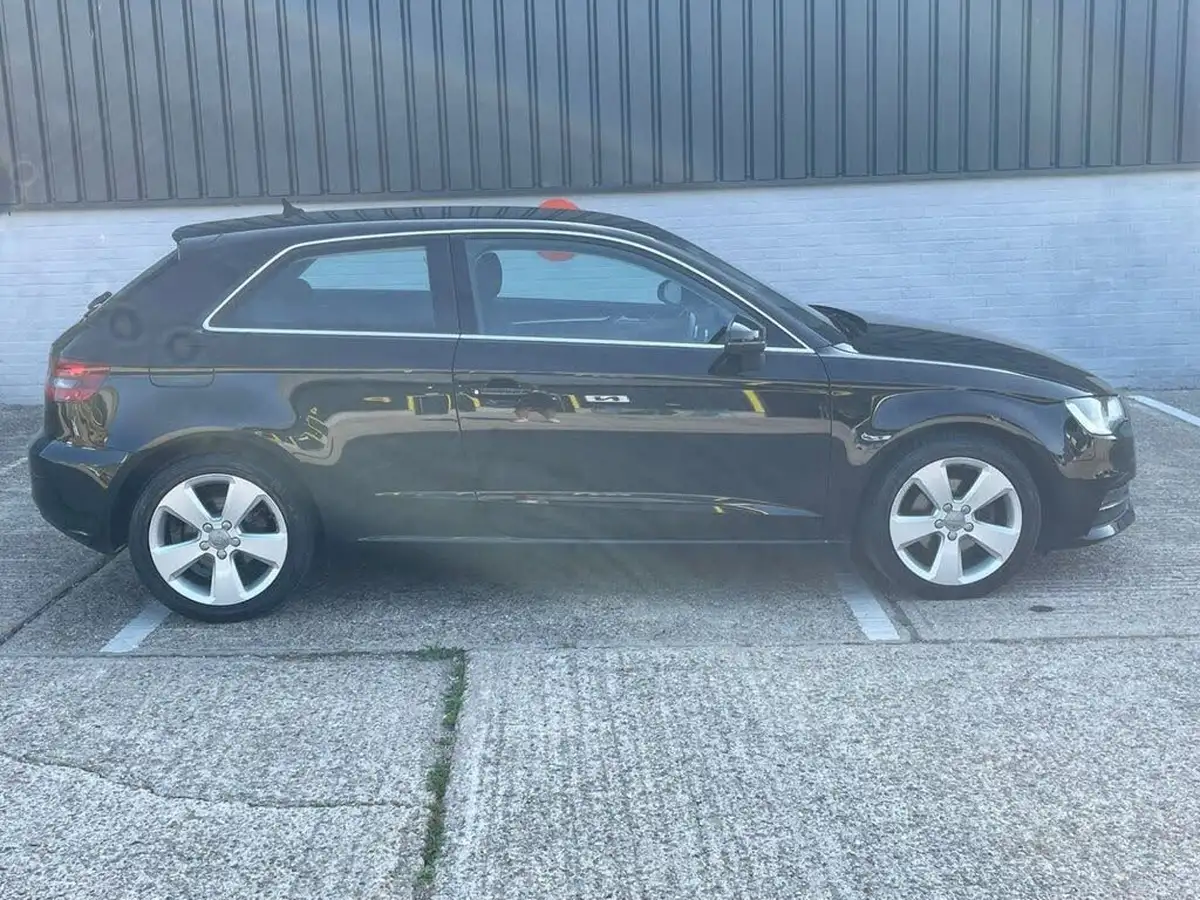 2014-audi-a3-20-tdi-sport-150ps-hatchback-3d-1968cc-big-4