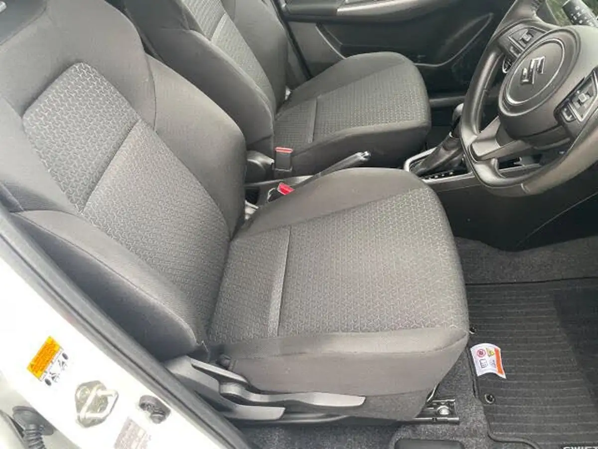 2023-suzuki-swift-12-dualjet-sz5-cvt-big-13