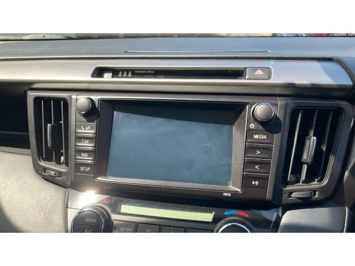 2018-toyota-rav4-25-vvt-i-icon-tech-big-11