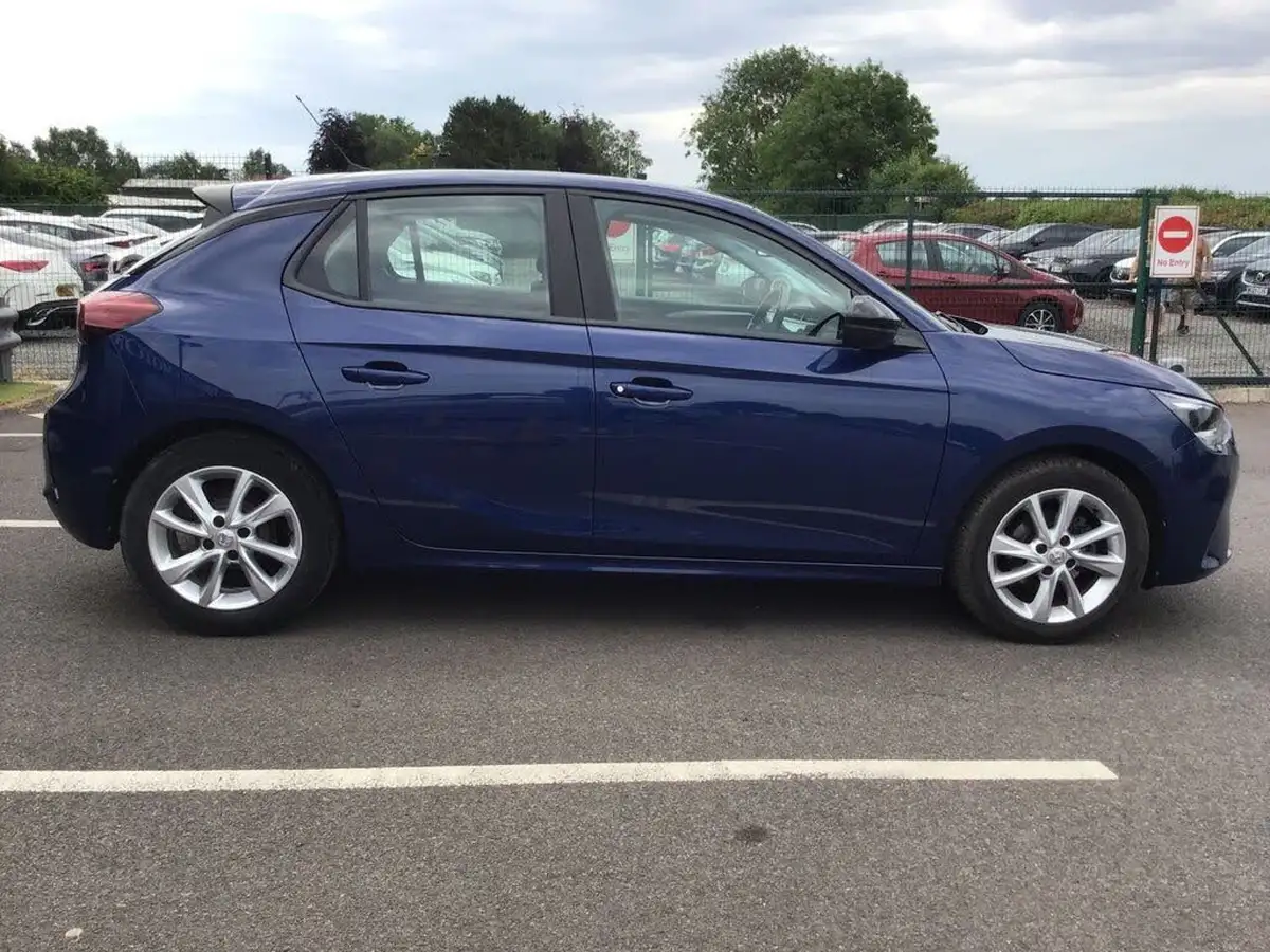 2020-vauxhall-corsa-12i-se-premium-big-11