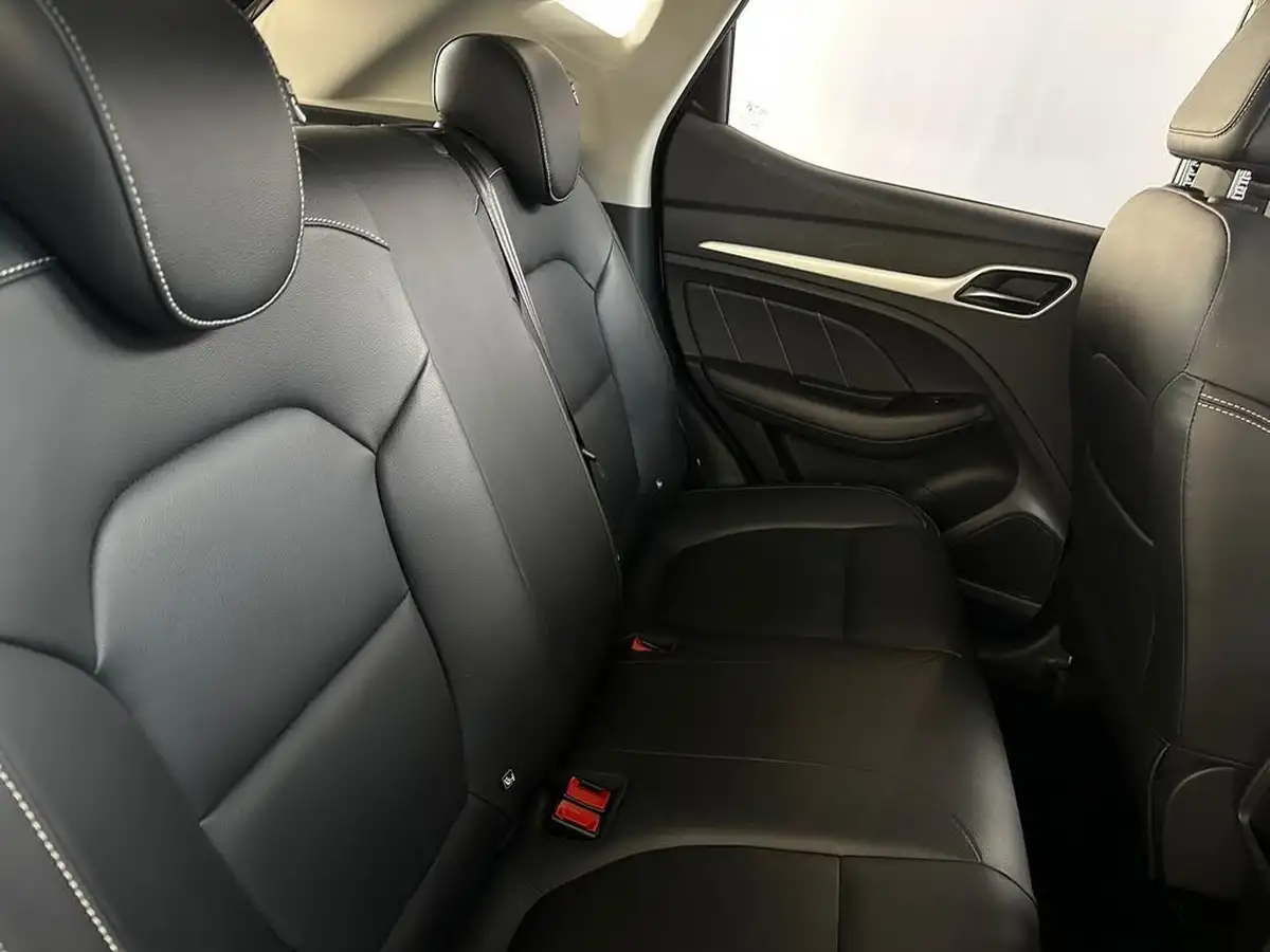 2021-mg-zs-suv-e-exclusive-ev-big-22