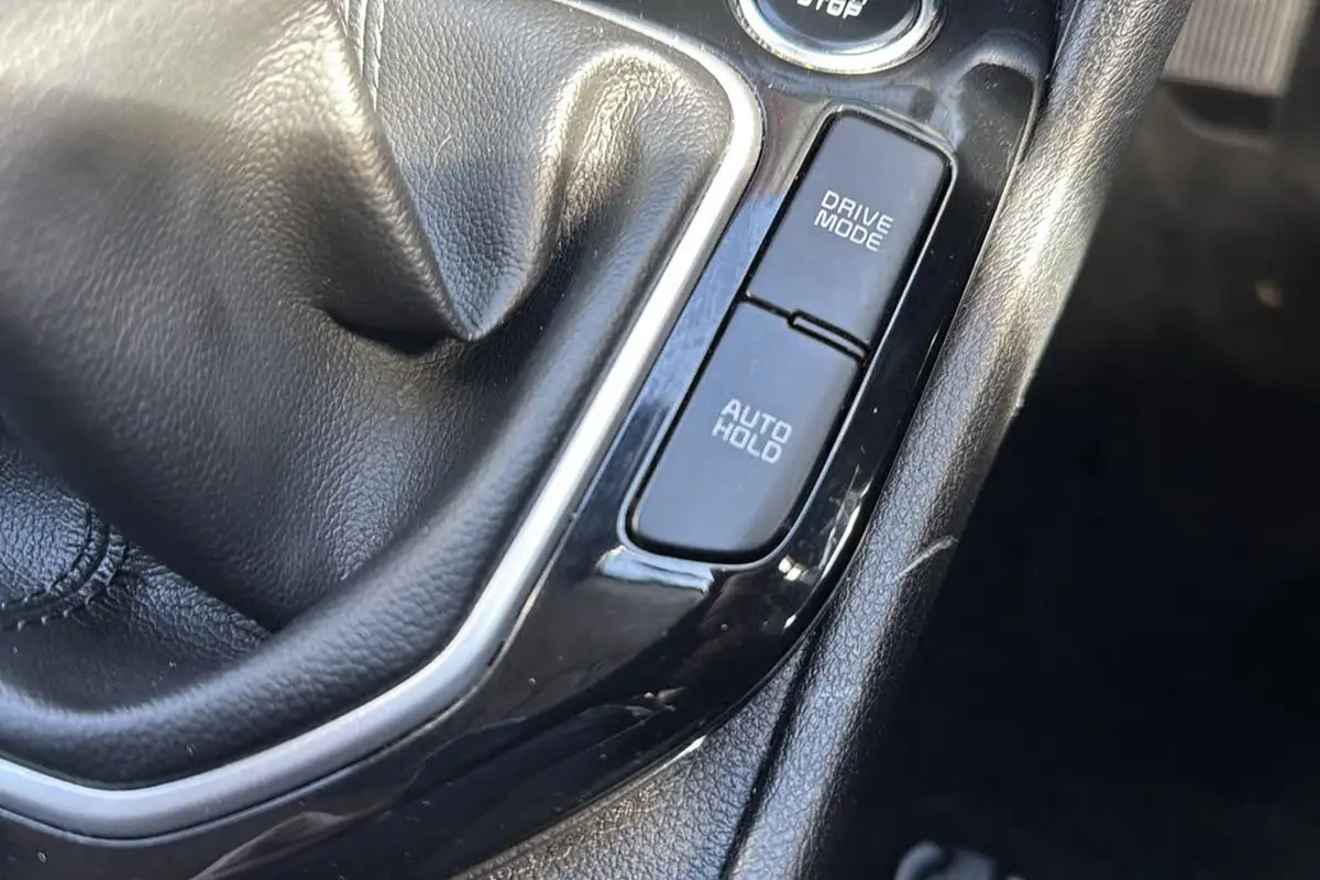 2022-kia-sportage-16-t-gdi-launch-edition-big-32