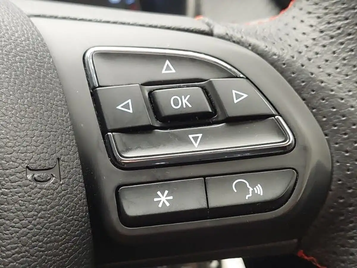 2022-mg-zs-suv-15-vti-tech-excite-big-18