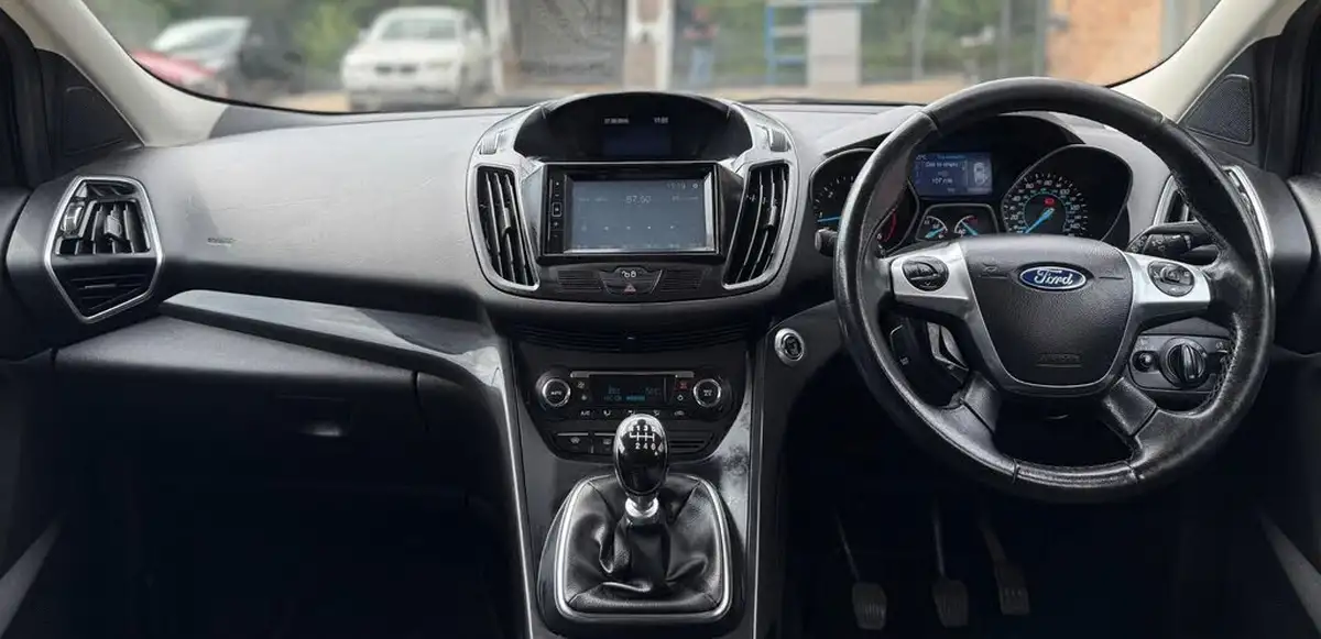 2014-ford-kuga-20tdci-titanium-140ps-big-22