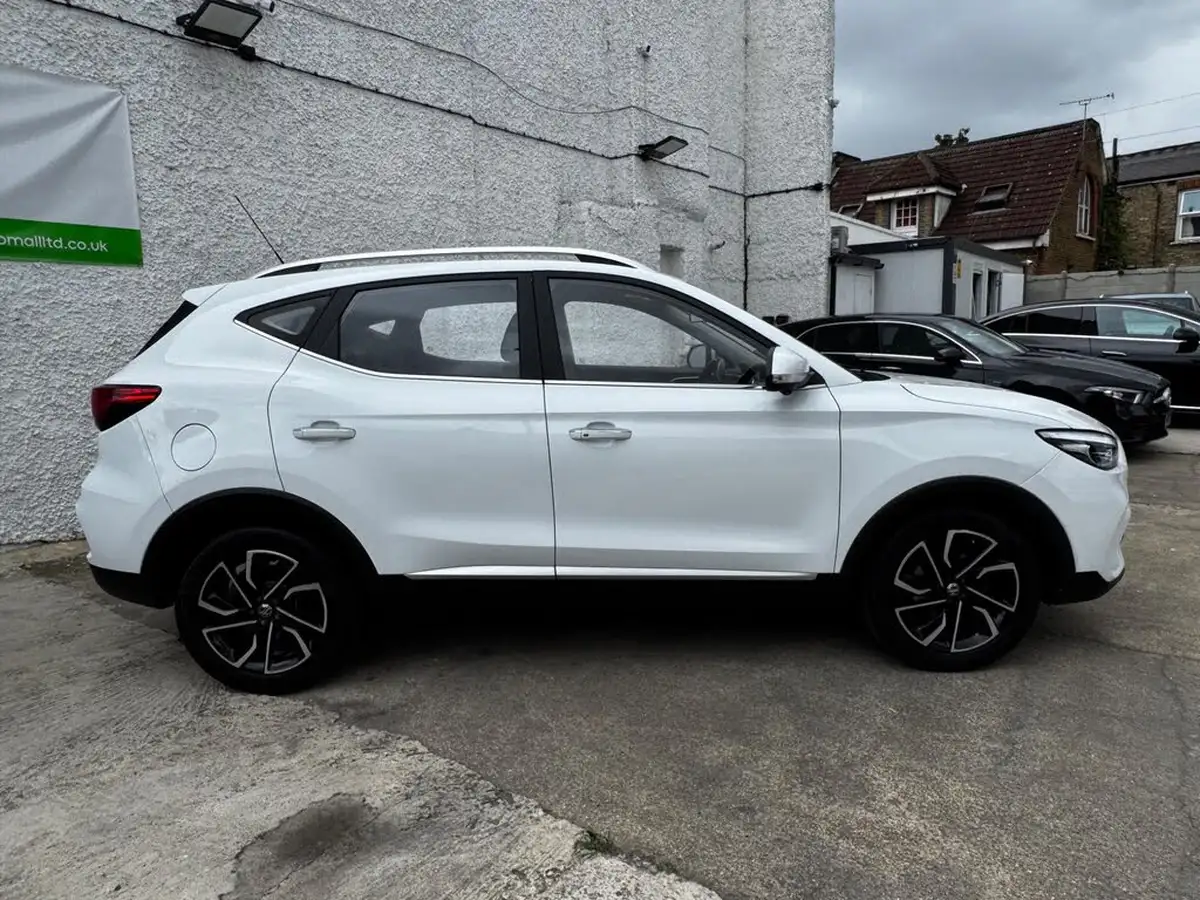 2021-mg-zs-suv-10t-gdi-exclusive-auto-big-10