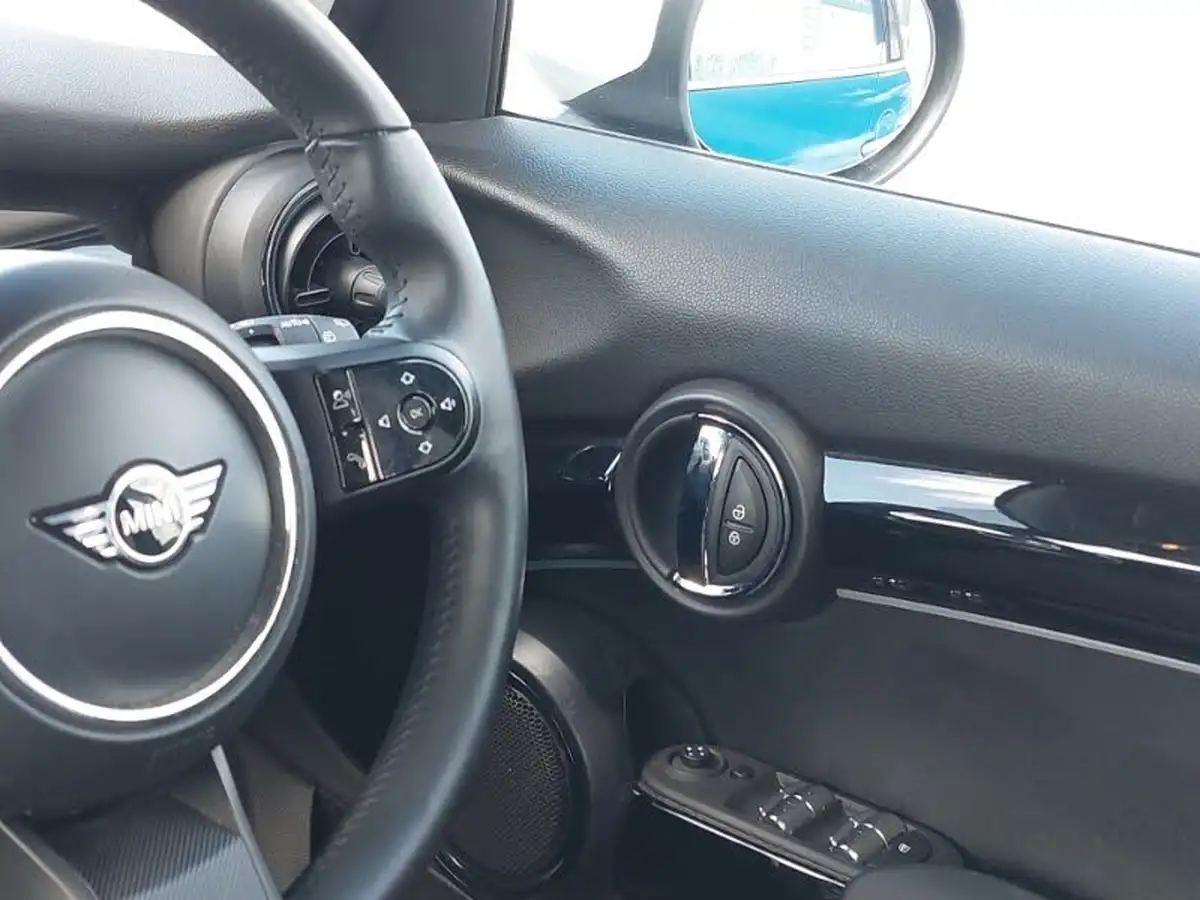 2022-mini-cooper-15-cooper-classic-hatchback-5d-big-9