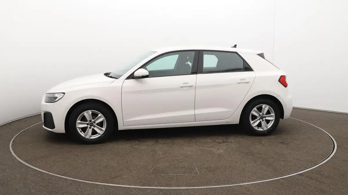 2022-audi-a1-10-25-tfsi-technik-big-64