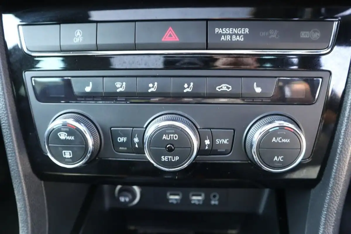 2017-seat-ateca-14-ecotsi-xcellence-big-57