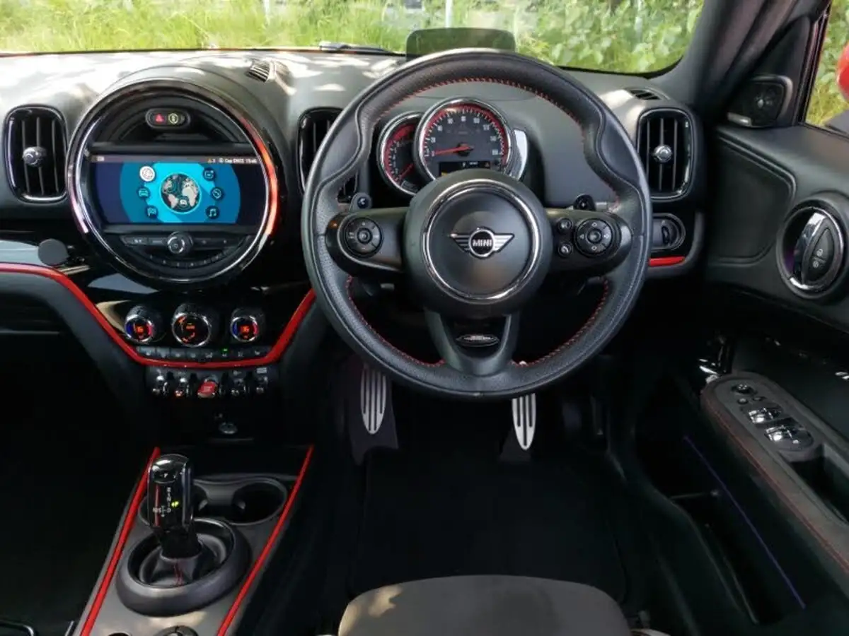 2019-mini-countryman-20-john-cooper-works-big-6