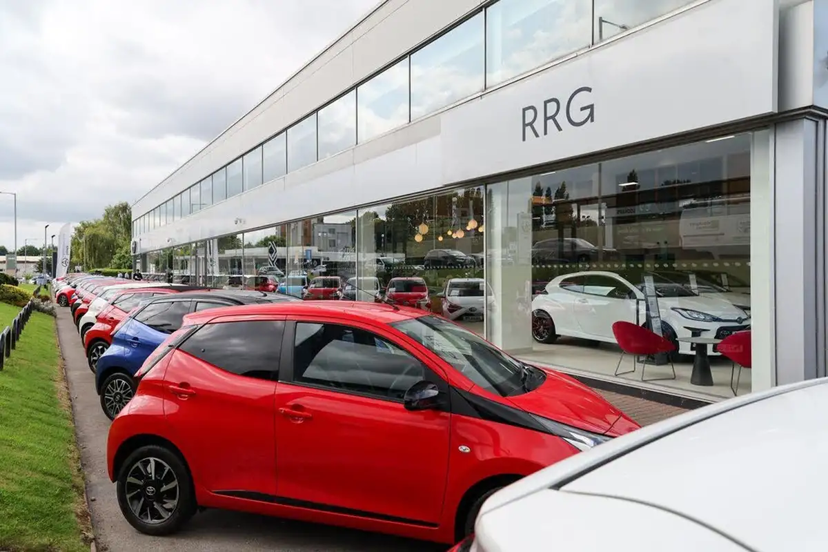 2022-toyota-corolla-20-vvt-i-gr-sport-181bhp-spare-wheel-hatchback-big-1