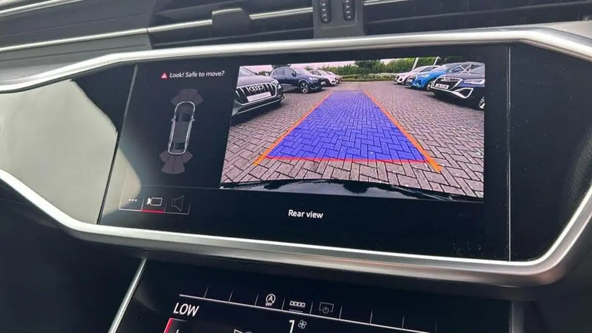 2021-audi-a6-saloon-20-40-tfsi-black-edition-big-33