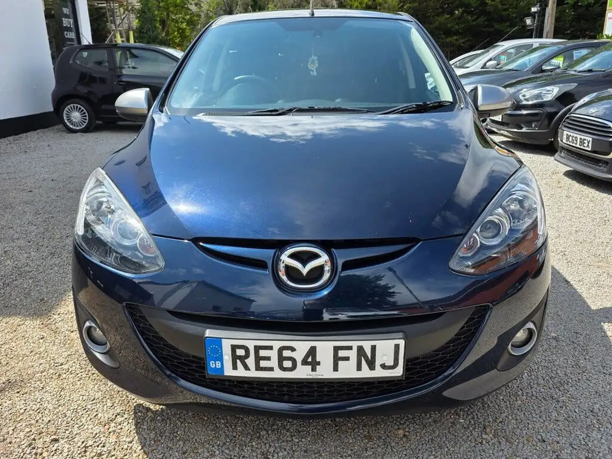 2014-mazda-mazda2-13-sport-venture-big-1