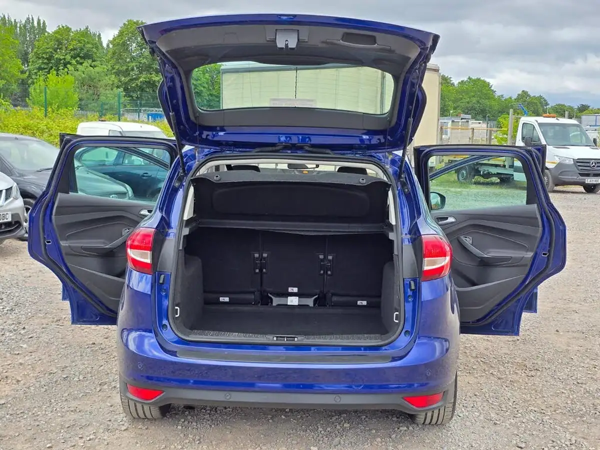 2016-ford-c-max-15tdci-titanium-powershift-big-37