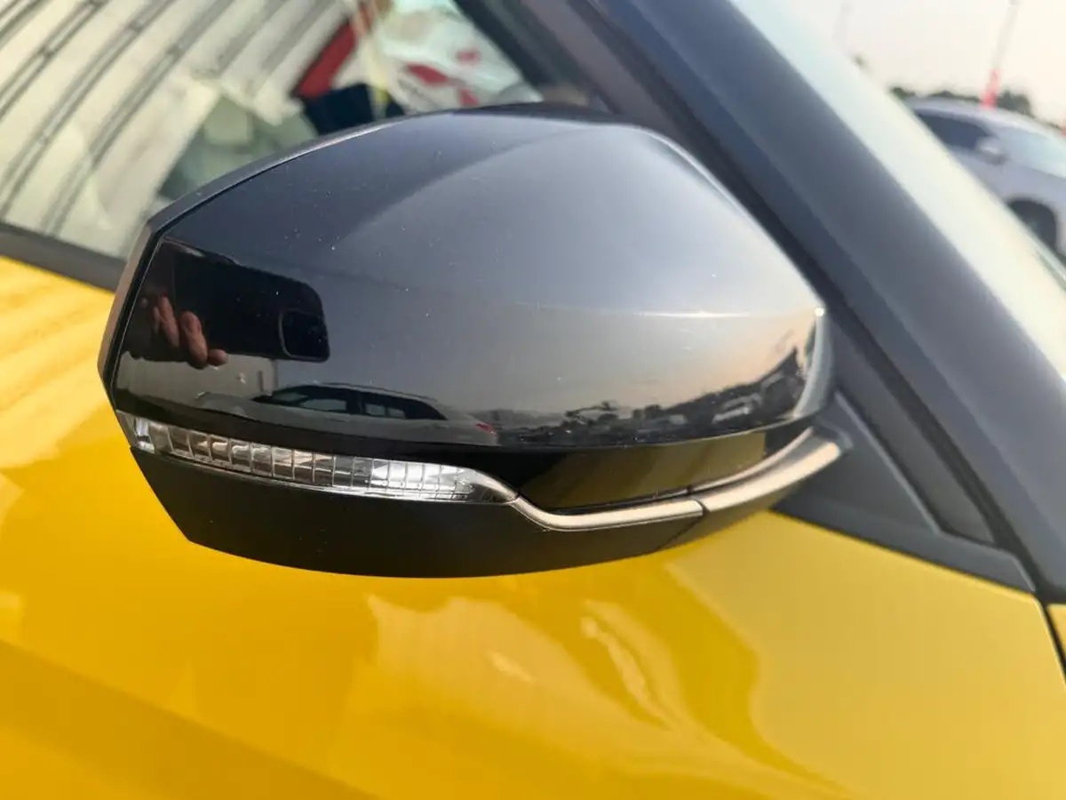 2020-audi-a1-15-35-tfsi-s-line-style-edition-tronic-big-13