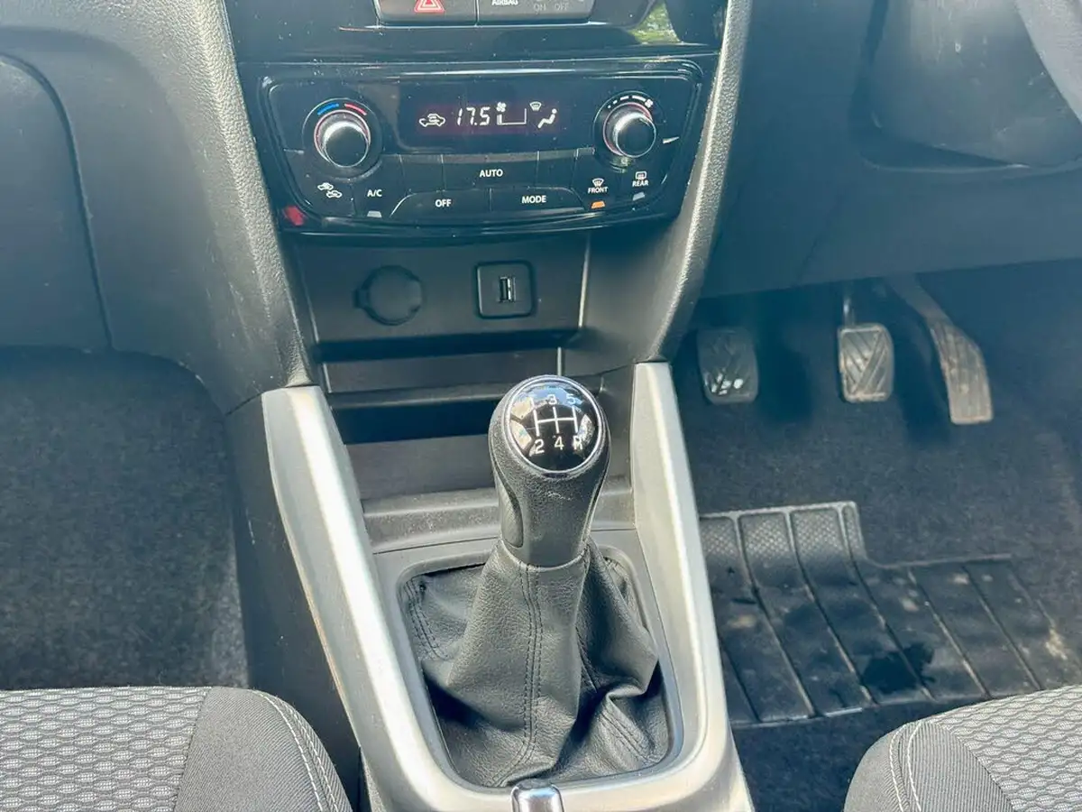 2018-suzuki-vitara-16-sz-t-big-21