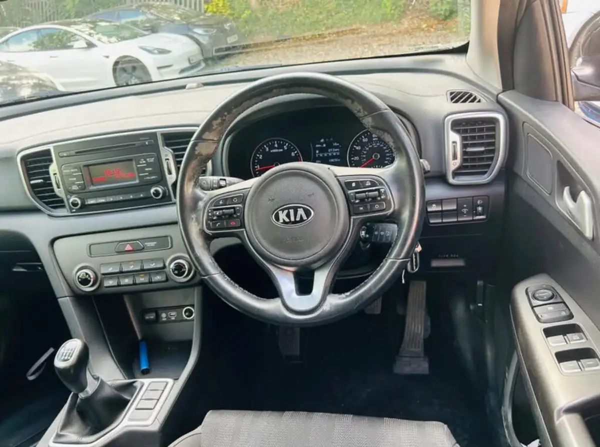 2016-kia-sportage-16-gdi-130bhp-big-7
