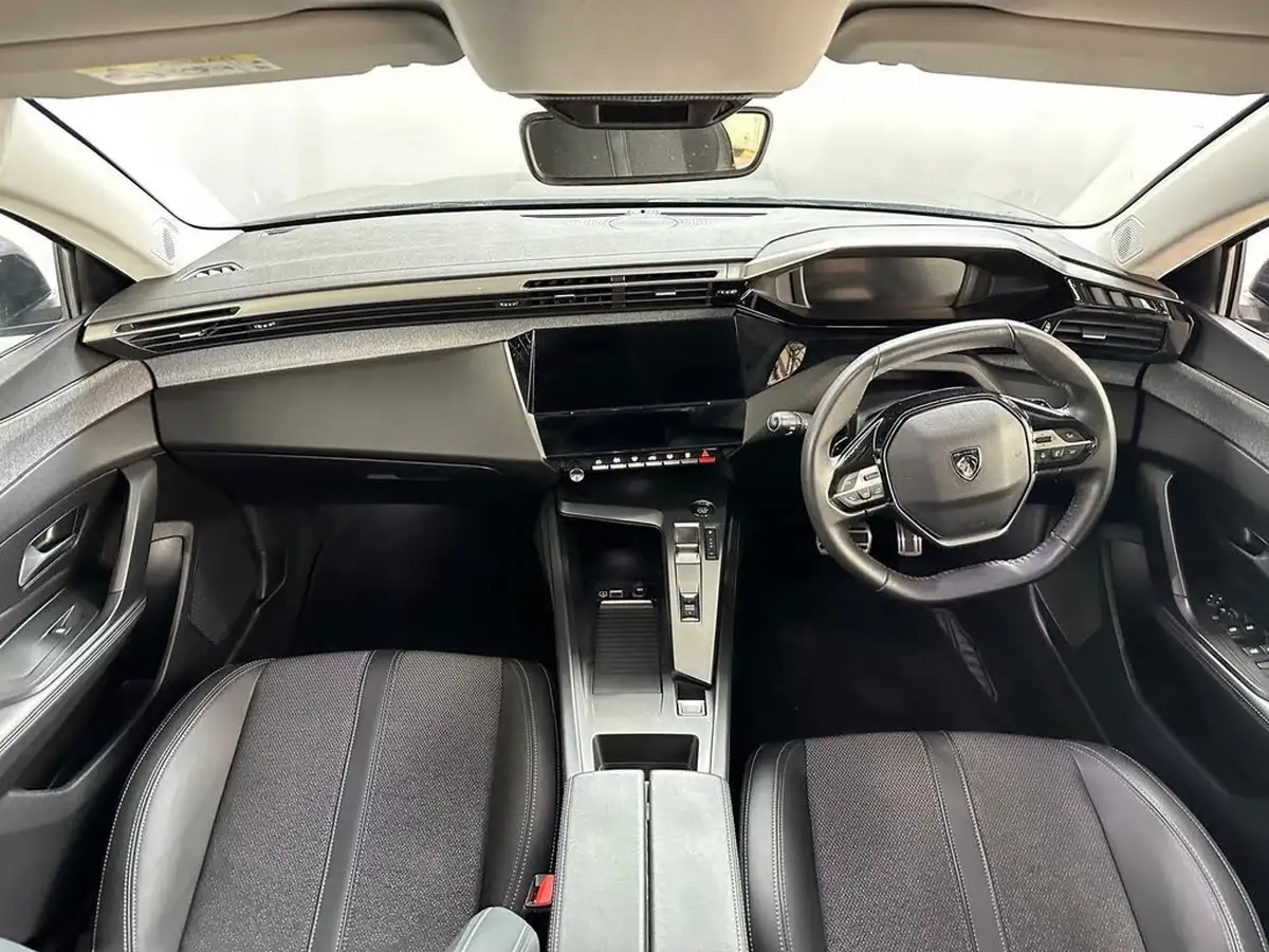 2023-peugeot-308-sw-12-puretech-allure-premium-130ps-big-9