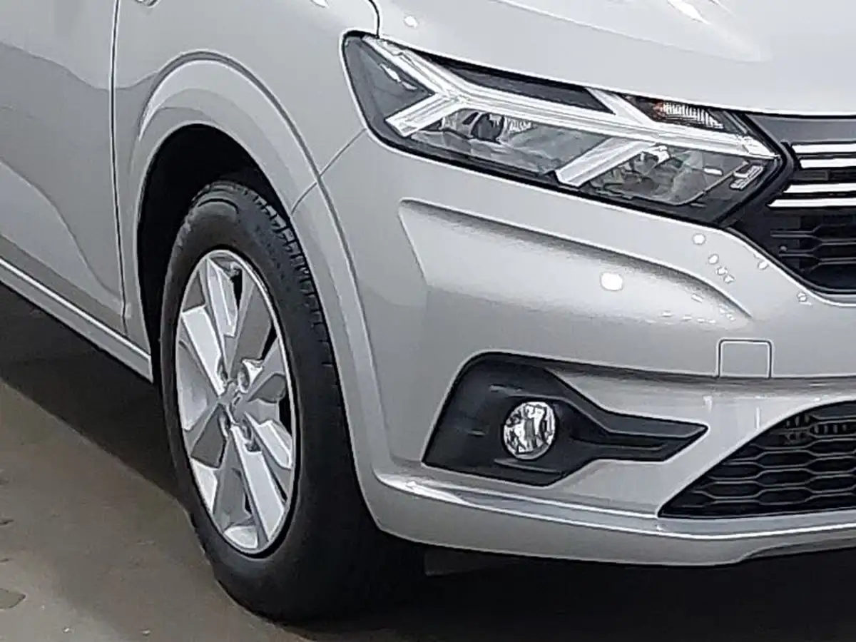 2023-dacia-sandero-10-tce-expression-90bhp-big-8