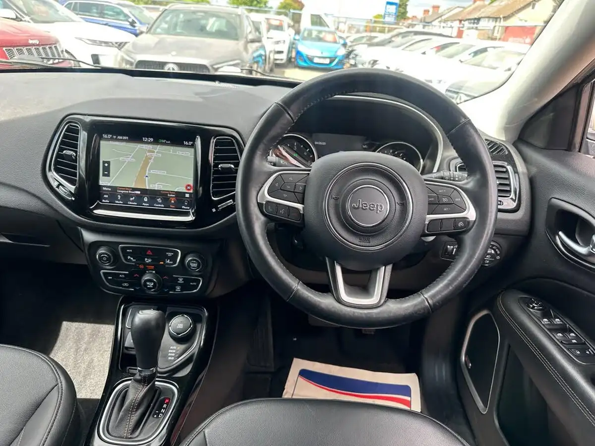 2019-jeep-compass-20multijet-ii-limited-168bhp-auto-big-12