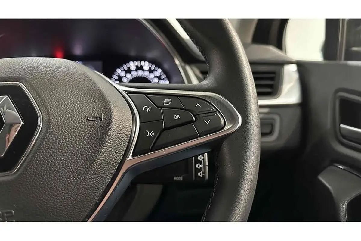 2021-renault-captur-10-tce-iconic-90ps-big-34