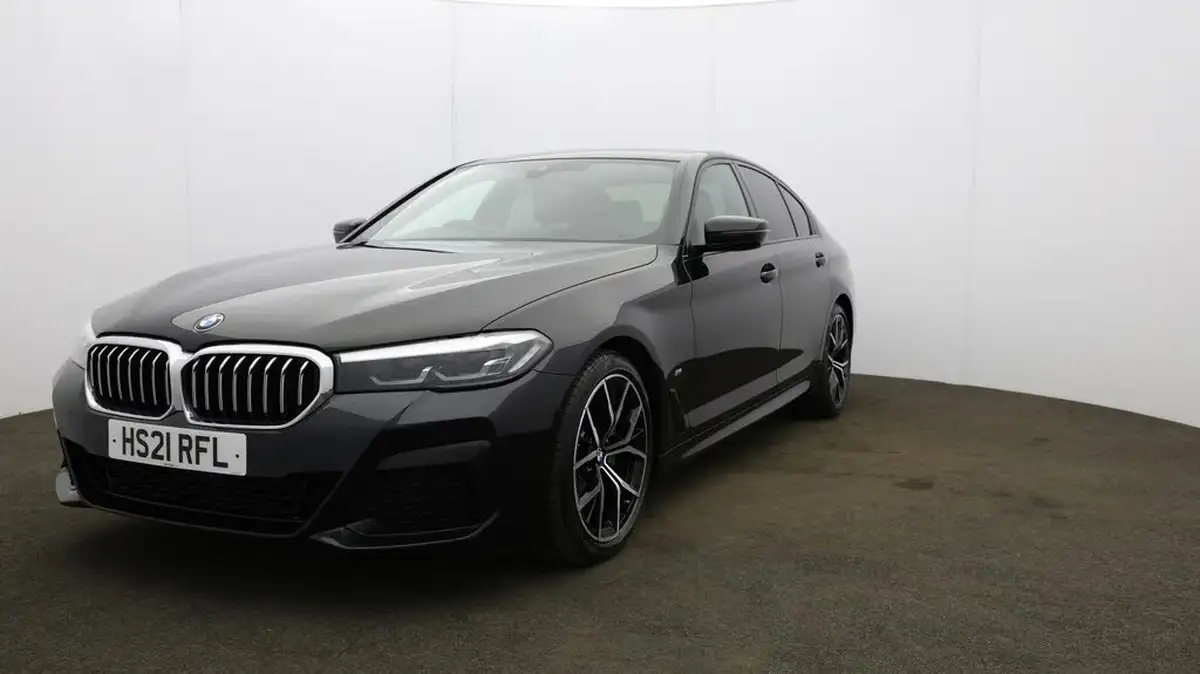 2021-bmw-5-series-20td-520d-m-sport-mht-saloon-4d-big-39