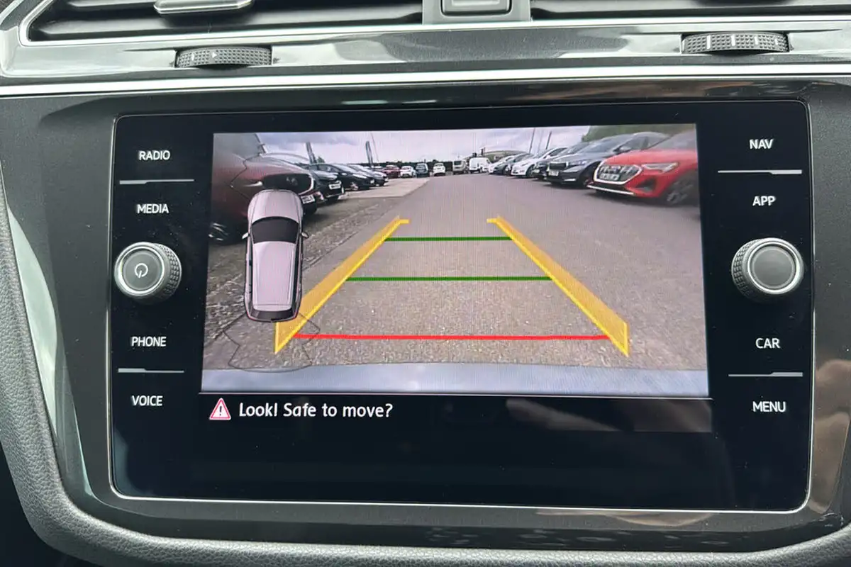 2020-volkswagen-tiguan-20tdi-match-150ps-4motion-dsg-big-32