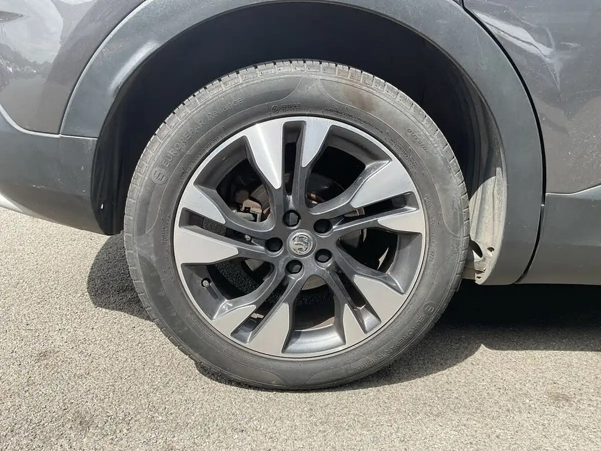 2019-vauxhall-grandland-x-12-sri-nav-big-16