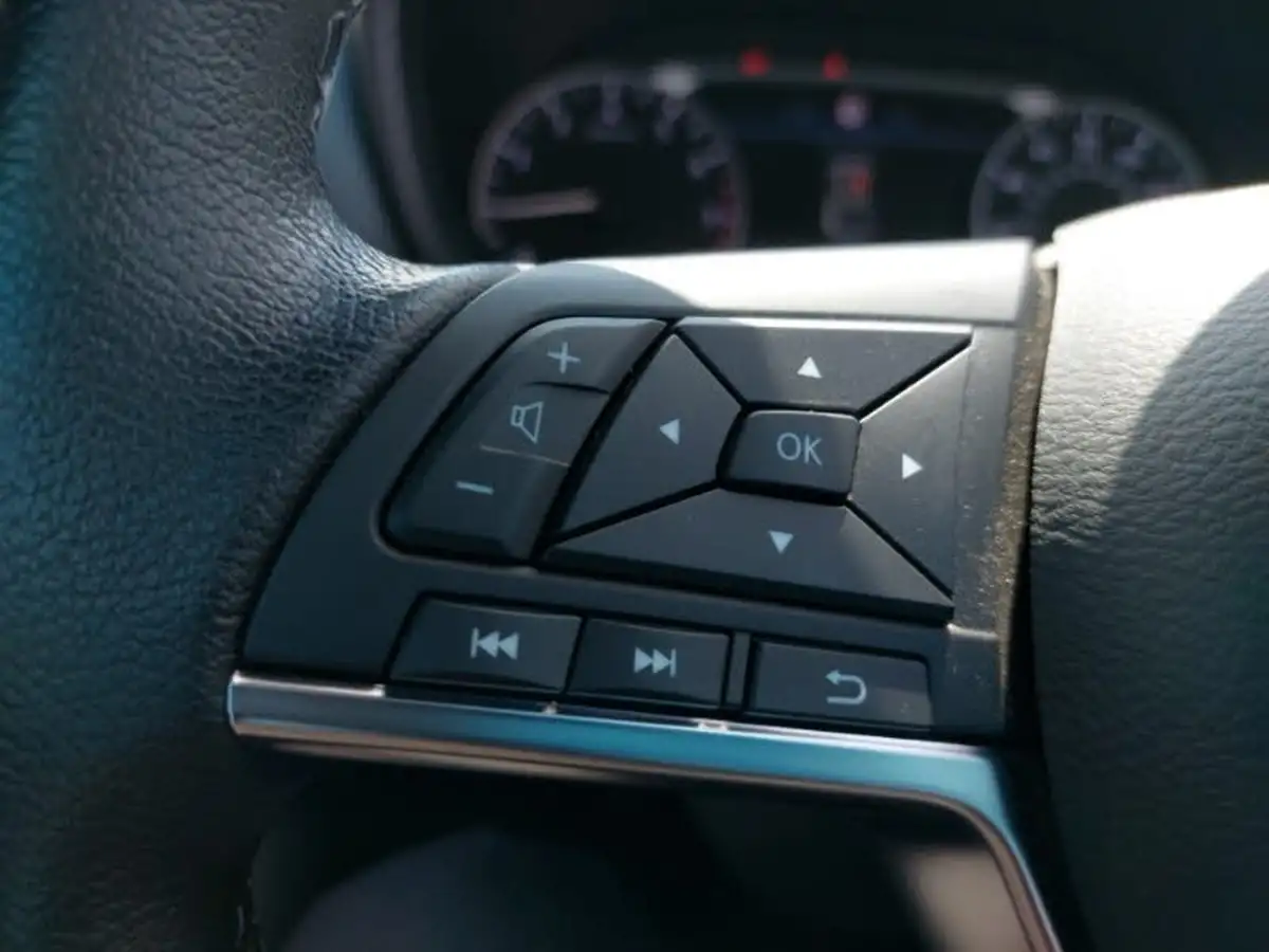 2022-nissan-juke-10-dig-t-n-connecta-big-12