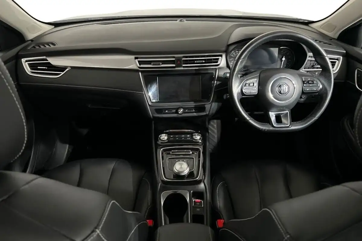 2022-mg-mg5-e-exclusive-ev-long-range-big-11